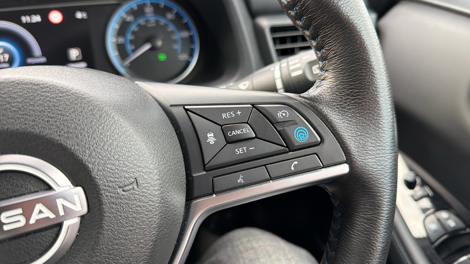 Used Nissan Leaf 2023 for sale - 77137510: Photo 30