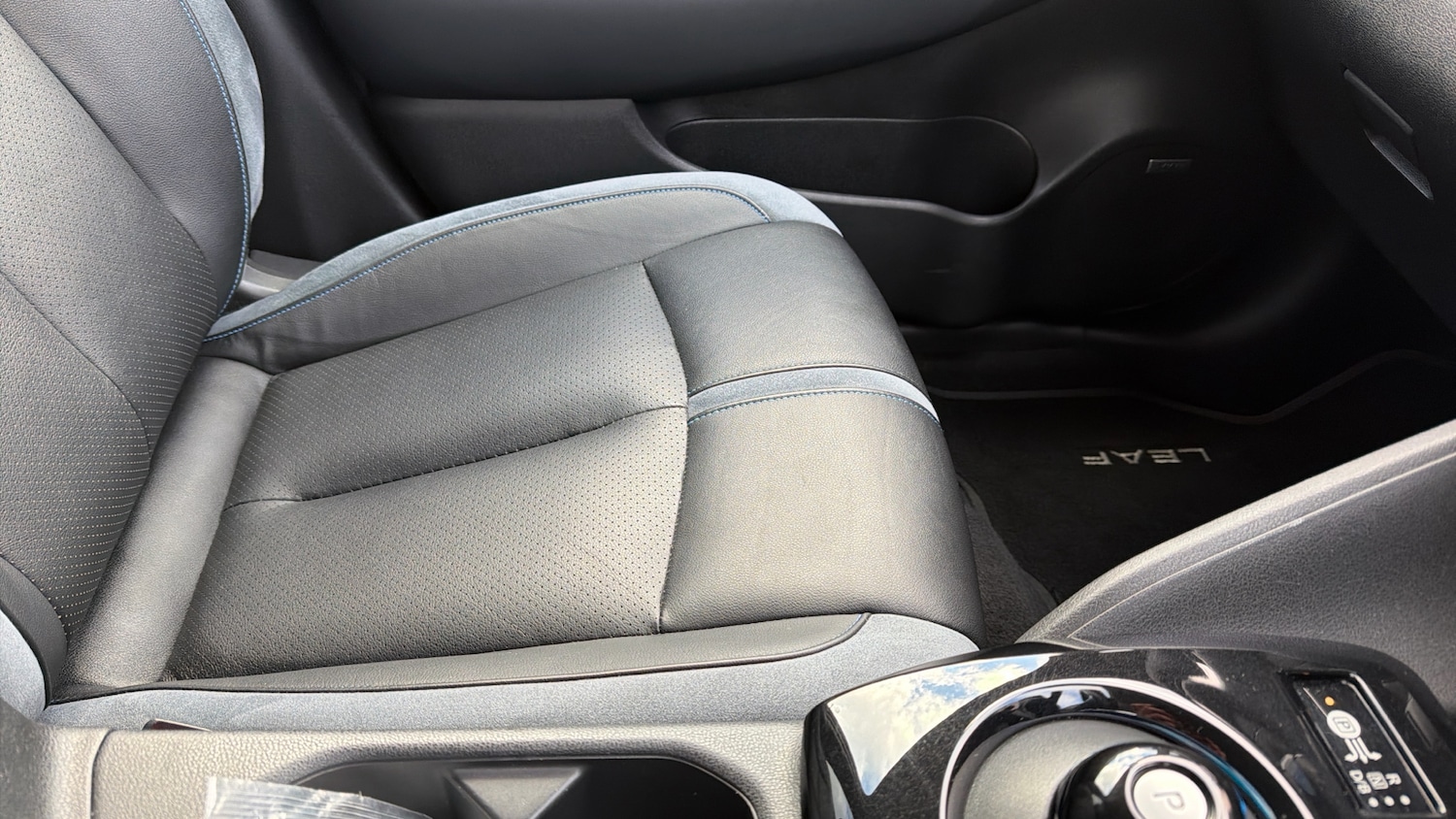 Used Nissan Leaf 2023 for sale - 77137510: Photo 34