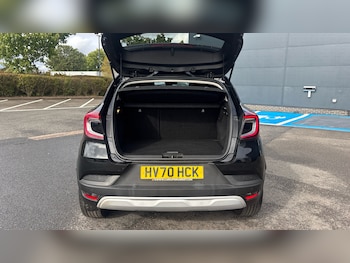 Used Renault Captur 2020 for sale - 75969051: Photo