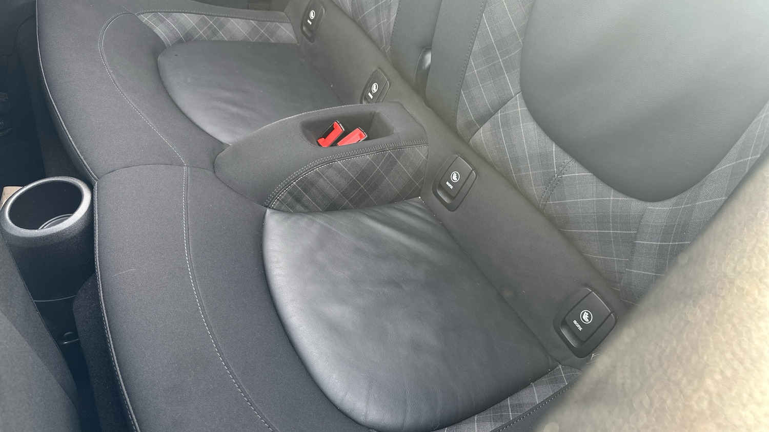 Used MINI Convertible 2017 for sale - 76719975: Photo 16