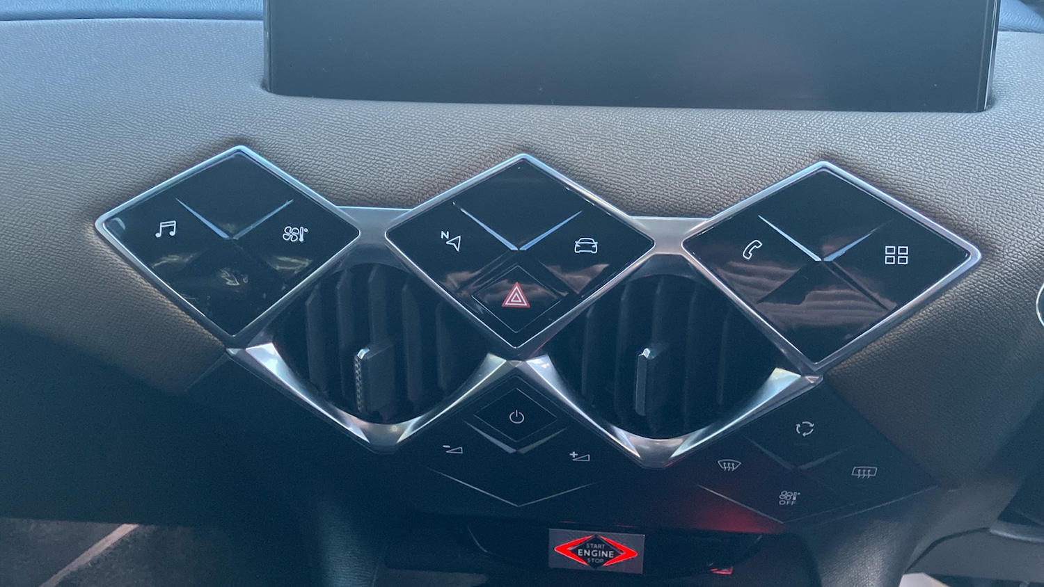 Used DS Automobiles DS 3 2019 for sale - 77689119: Photo 51