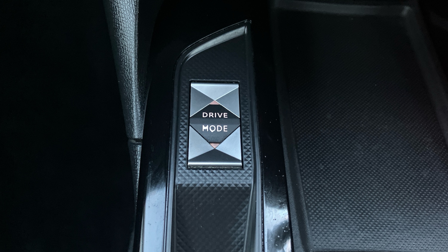 Used DS Automobiles DS 3 2019 for sale - 77689119: Photo 60