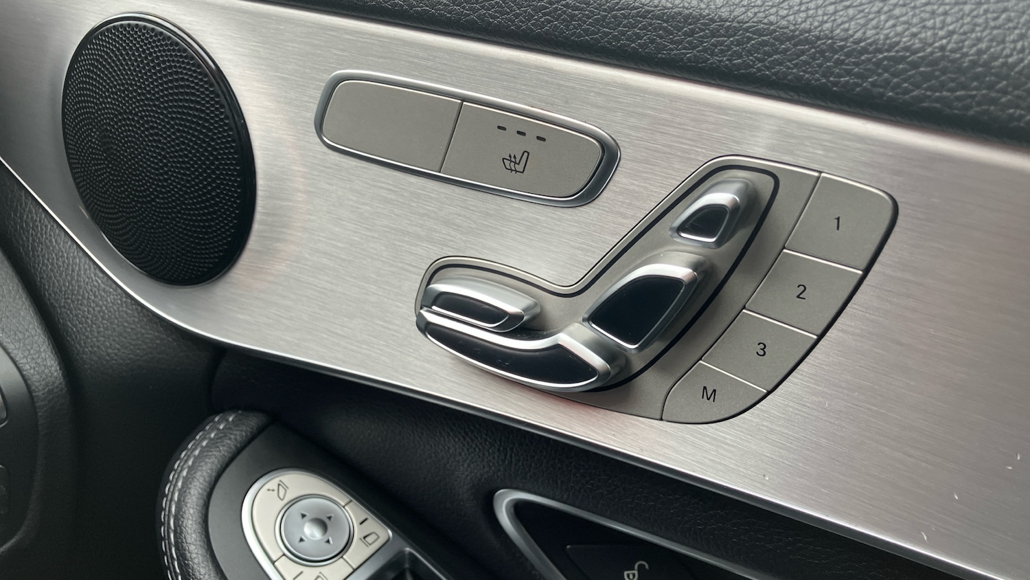 Used Mercedes-Benz C Class 2018 for sale - 78107239: Photo 32