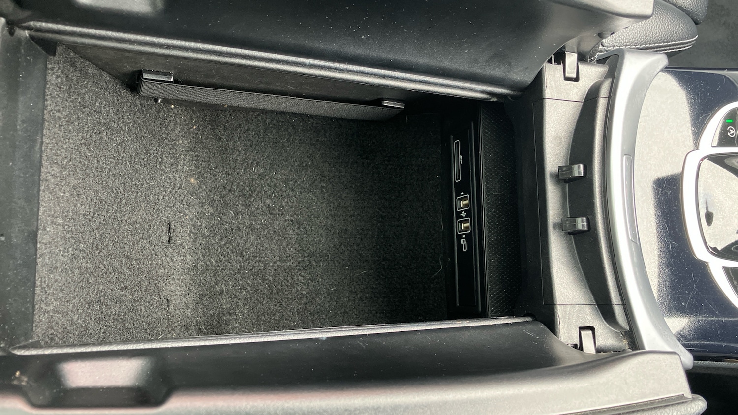 Used Mercedes-Benz C Class 2018 for sale - 78107239: Photo 39