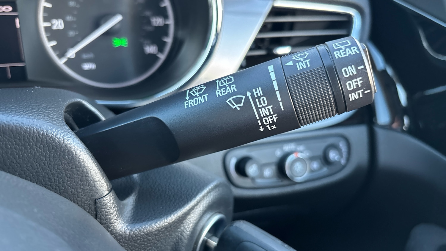 Used Vauxhall Mokka X 2017 for sale - 76945798: Photo 24