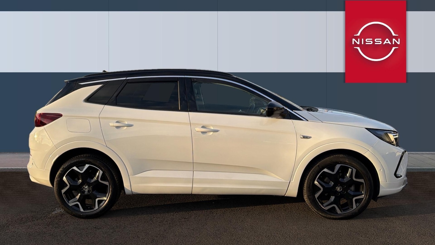 Used Vauxhall Grandland 2023 for sale - 76649540: Photo 5