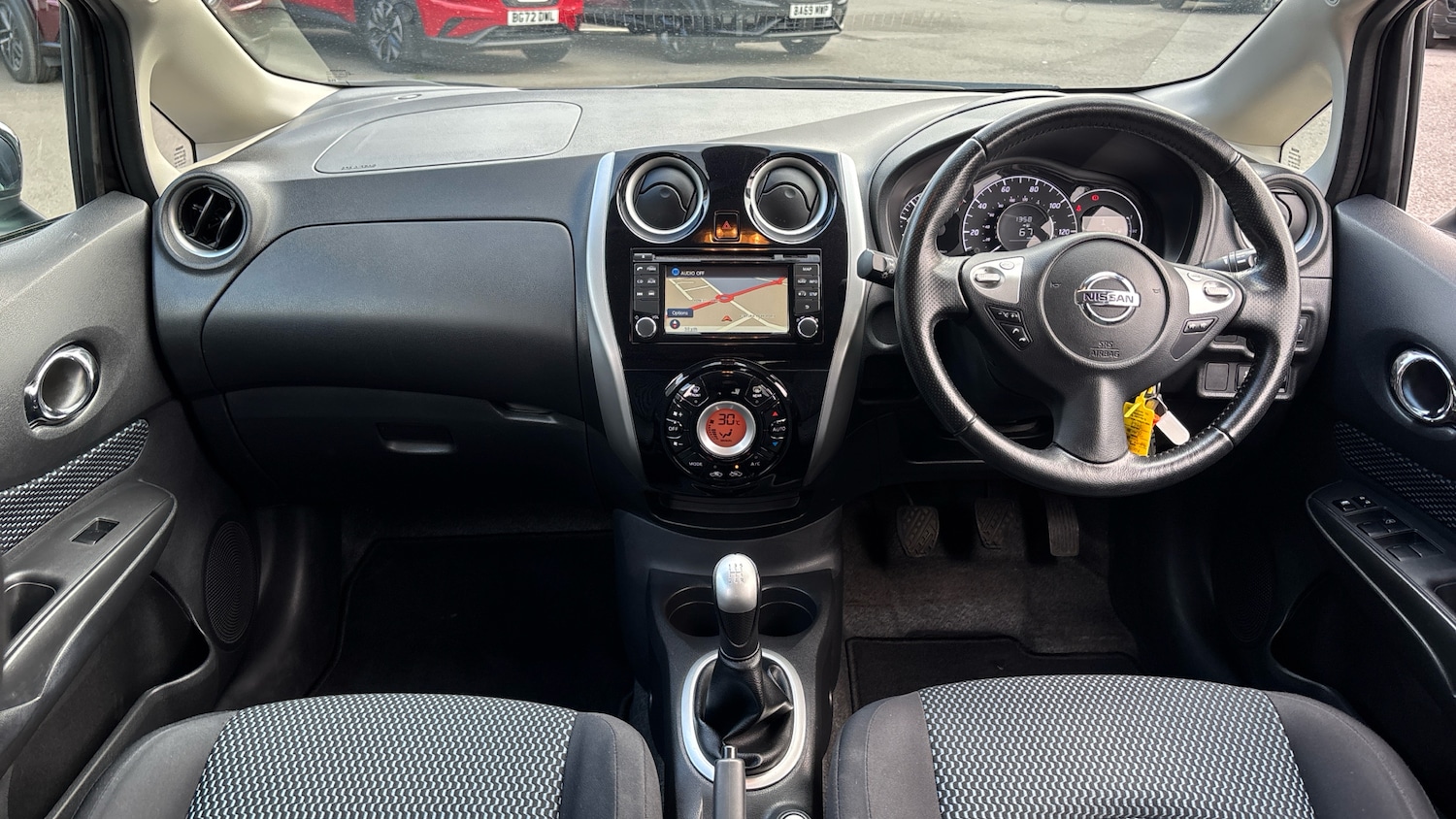 Used Nissan Note 2015 for sale - 76477040: Photo 10