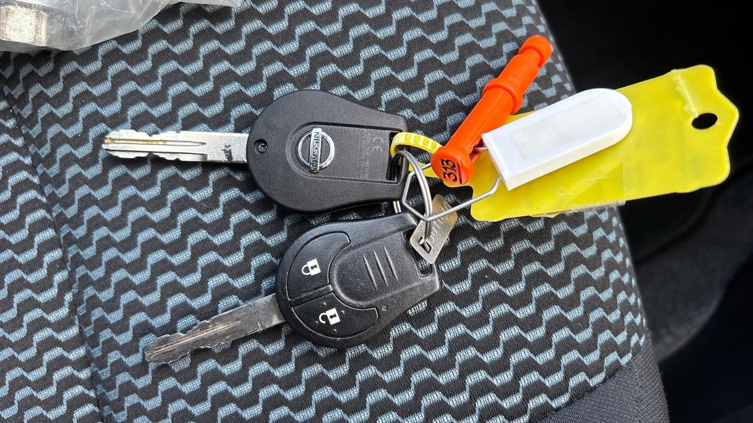 Used Nissan Note 2015 for sale - 76477040: Photo 20