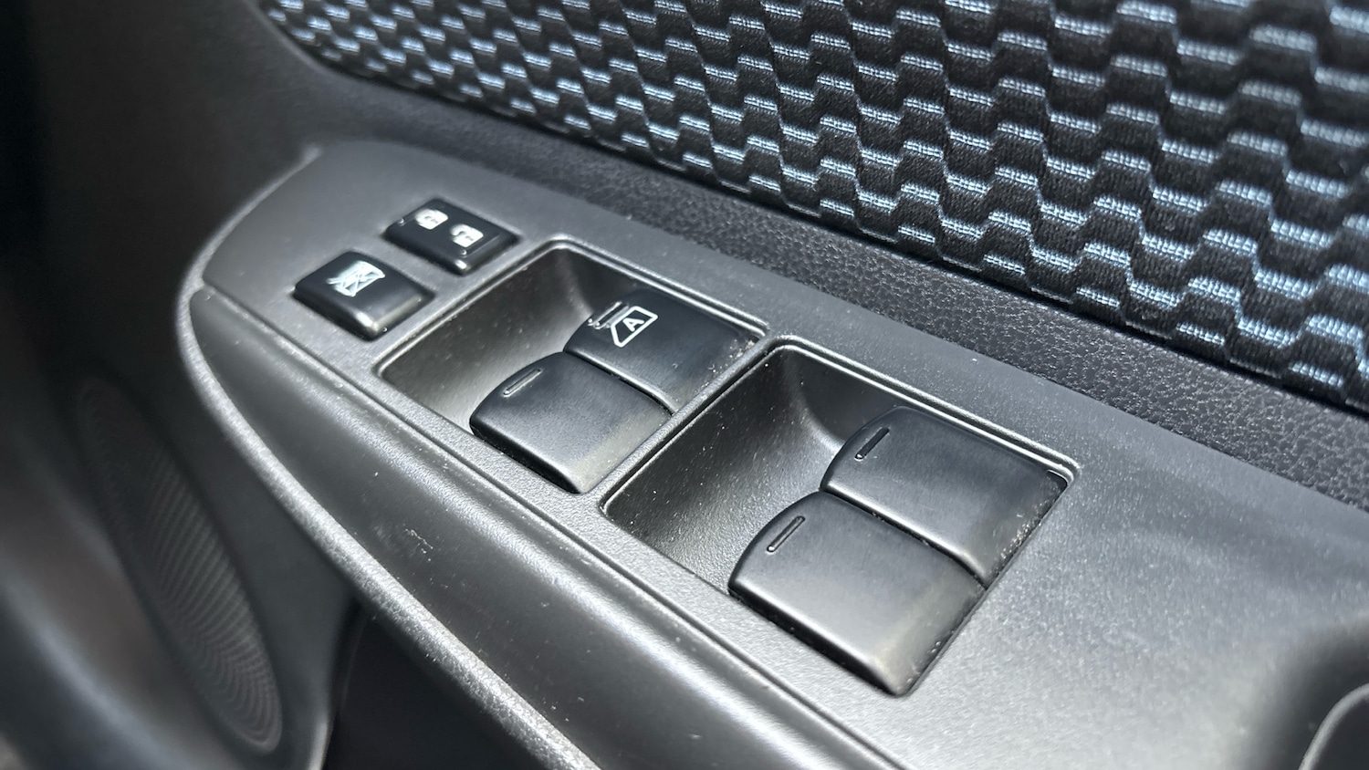 Used Nissan Note 2015 for sale - 76477040: Photo 27