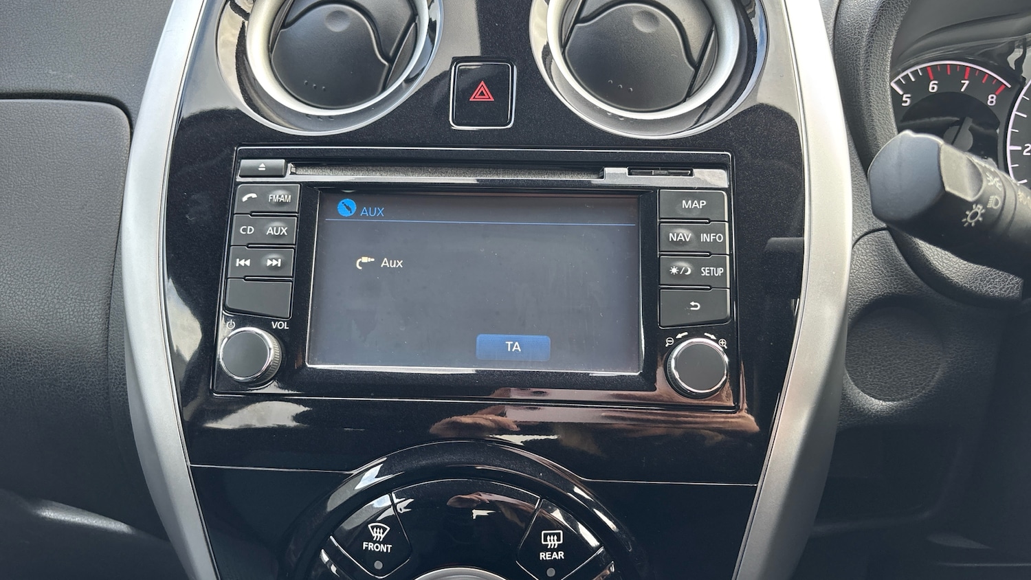 Used Nissan Note 2015 for sale - 76477040: Photo 31