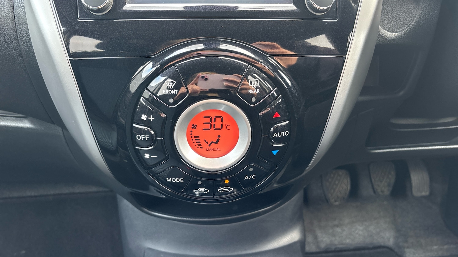 Used Nissan Note 2015 for sale - 76477040: Photo 33