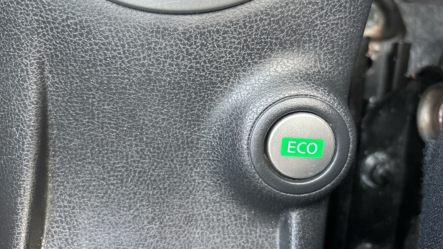 Used Nissan Note 2015 for sale - 76477040: Photo 36