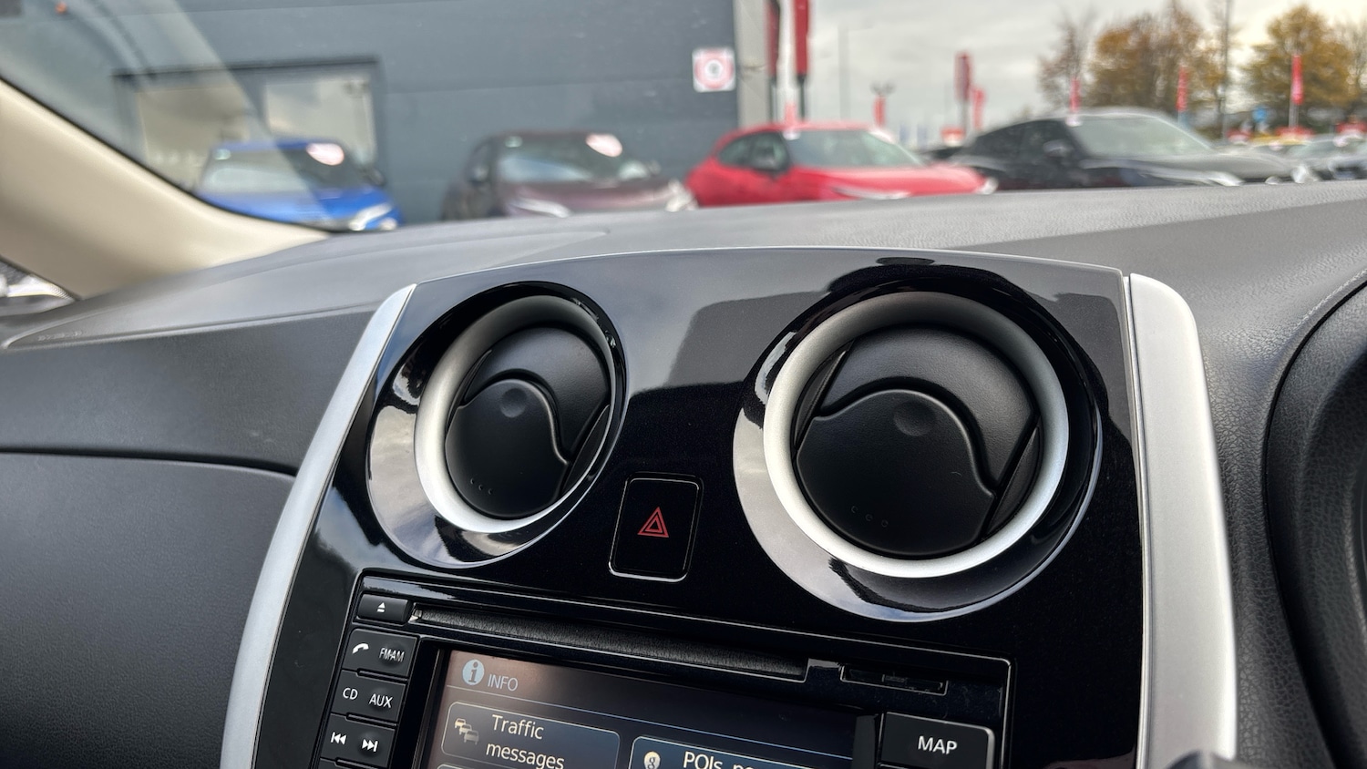 Used Nissan Note 2015 for sale - 76477040: Photo 38