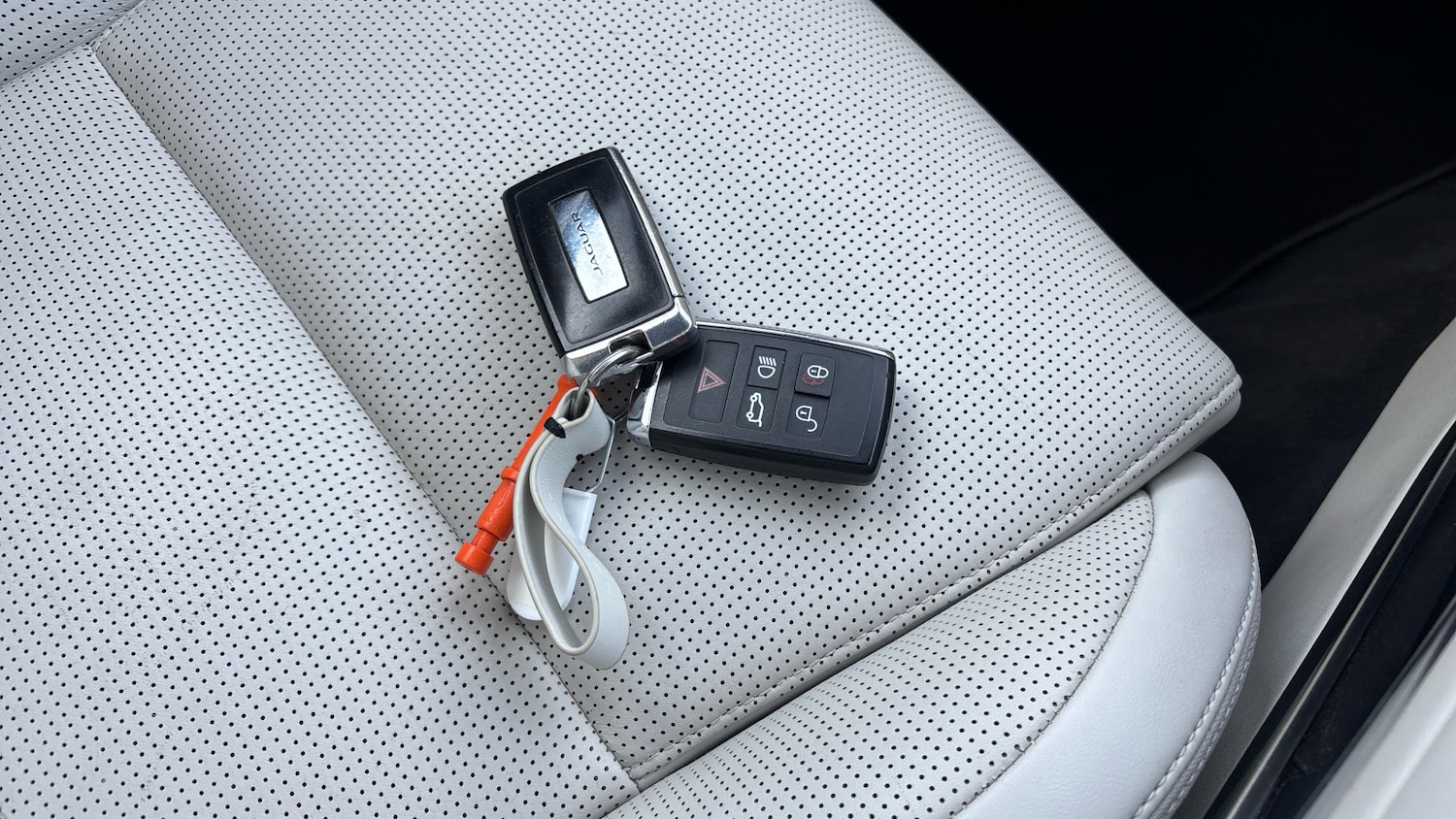 Used Jaguar F-Pace 2021 for sale - 76566152: Photo 20