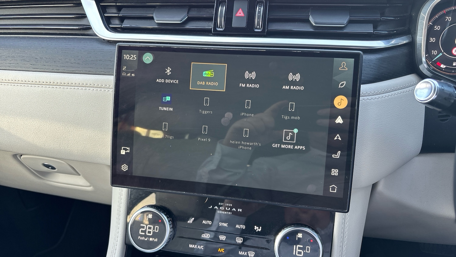 Used Jaguar F-Pace 2021 for sale - 76566152: Photo 33