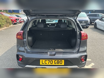 Used Kia Niro 2020 for sale - 79234469: Photo