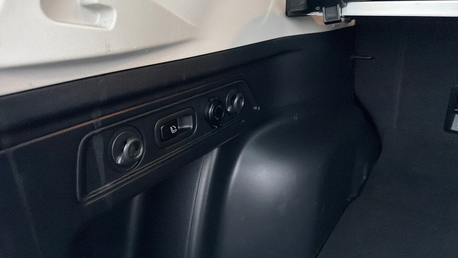 Used Subaru Forester 2023 for sale - 76762308: Photo 41