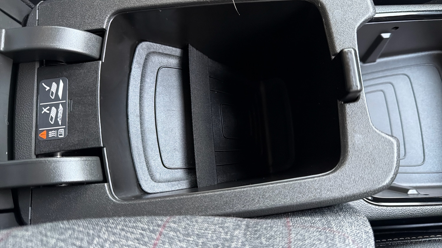 Used Vauxhall Grandland 2023 for sale - 77069564: Photo 30