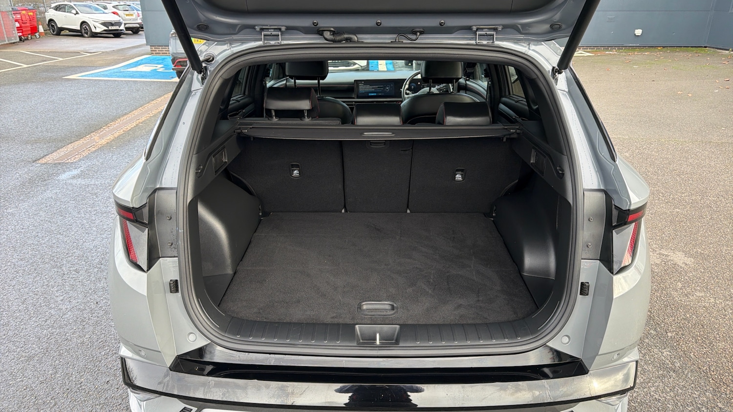 Used Hyundai TUCSON 2025 for sale - 77643620: Photo 4