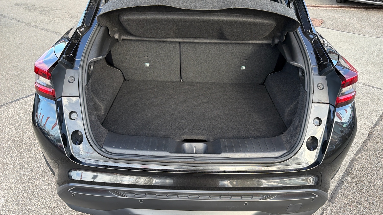 Used Nissan Juke 2019 for sale - 76392211: Photo 4