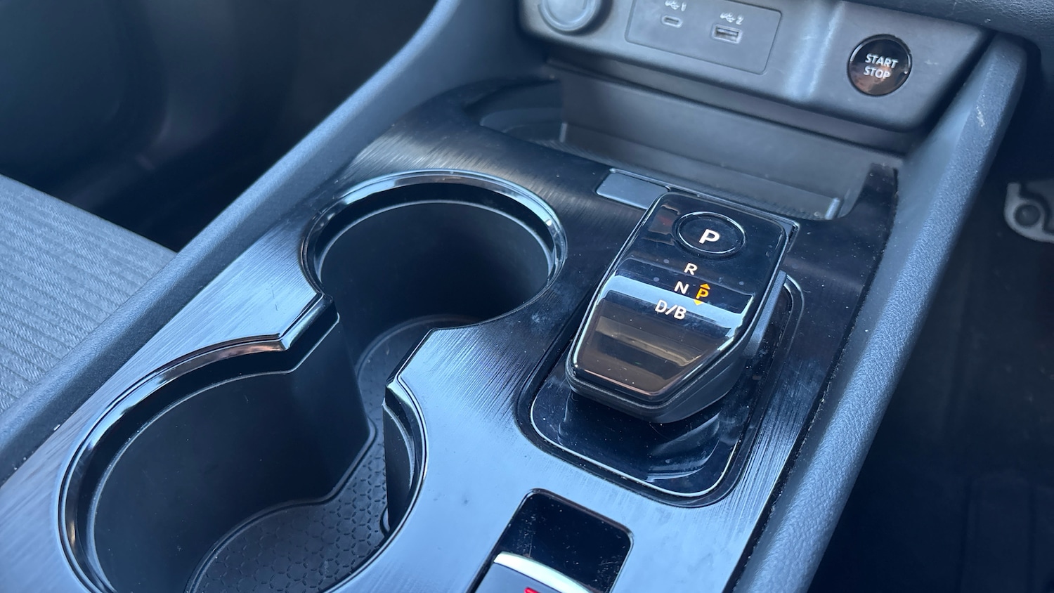 Used Nissan X-Trail 2024 for sale - 77116428: Photo 36