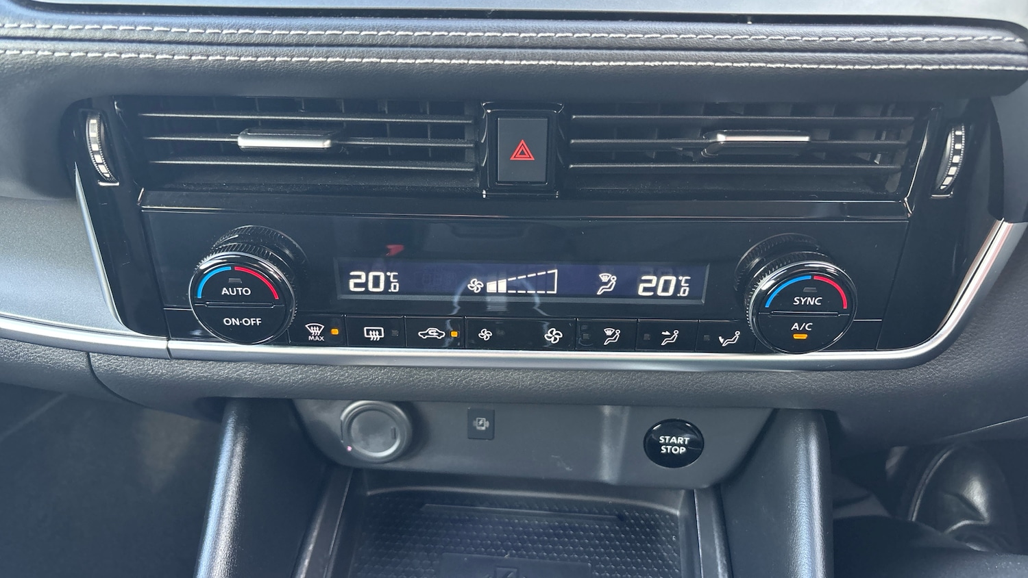 Used Nissan Qashqai 2025 for sale - 77818680: Photo 31