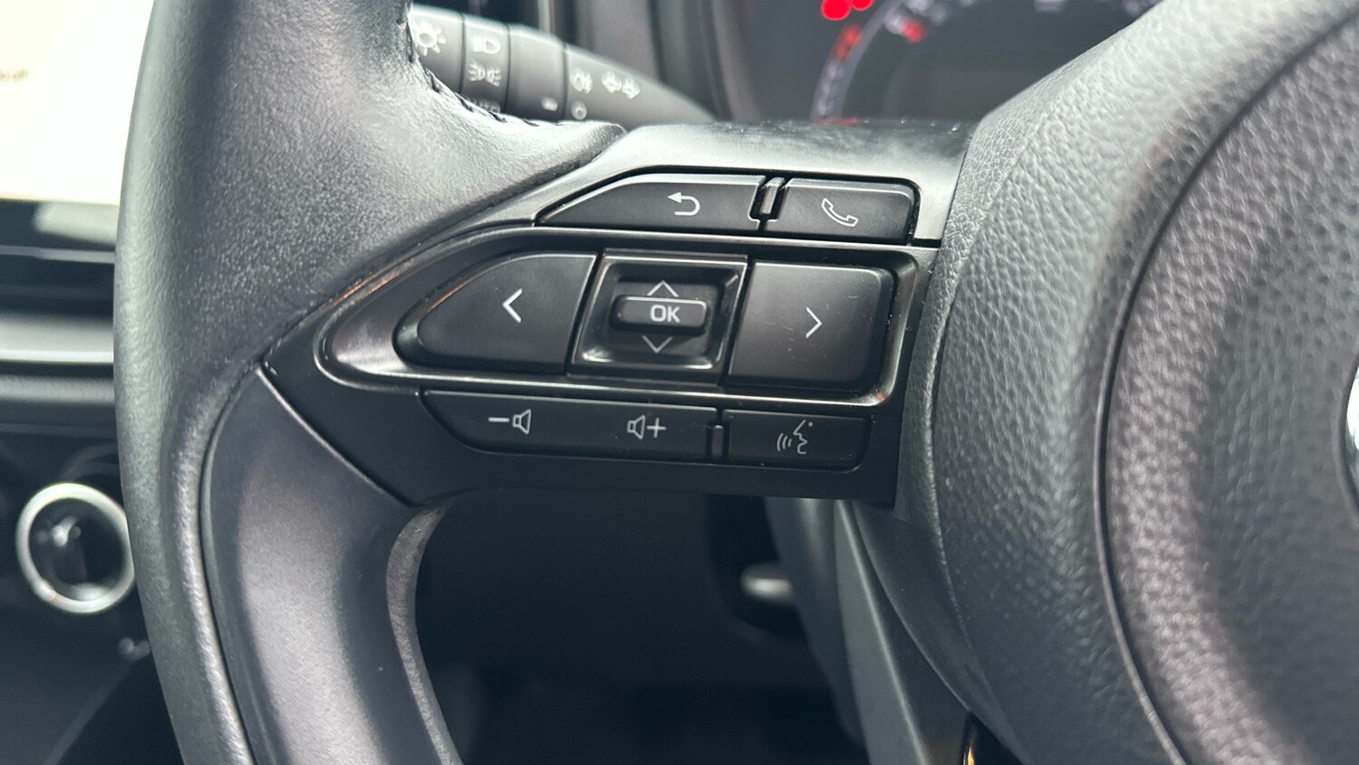 Used Toyota Aygo X 2022 for sale - 77618791: Photo 24