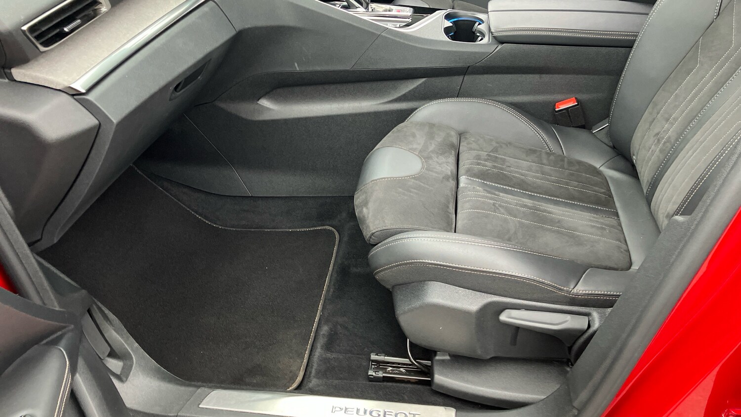 Used Peugeot 3008 2022 for sale - 77818689: Photo 38