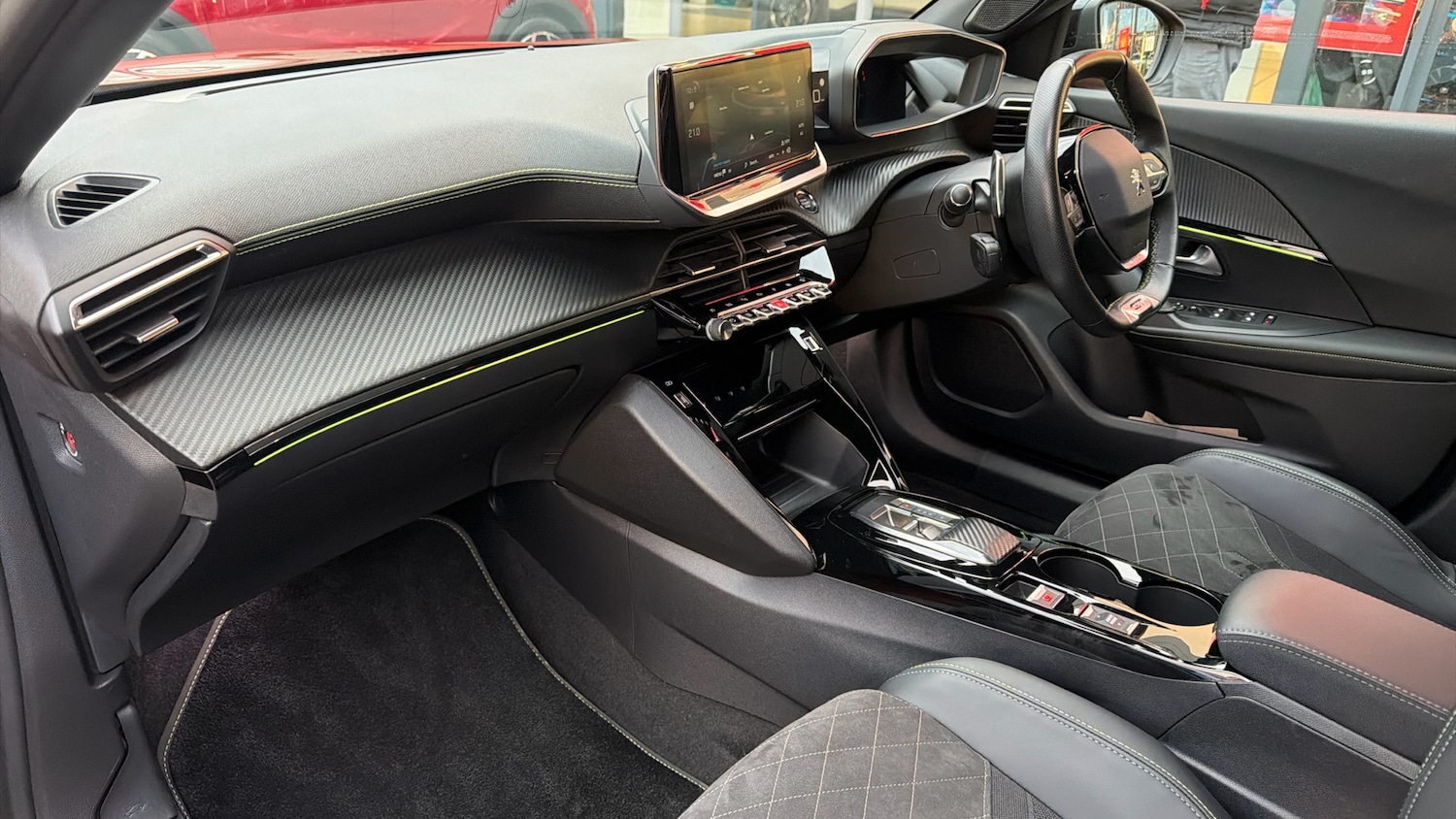 Used Peugeot 2008 2022 for sale - 77665511: Photo 9