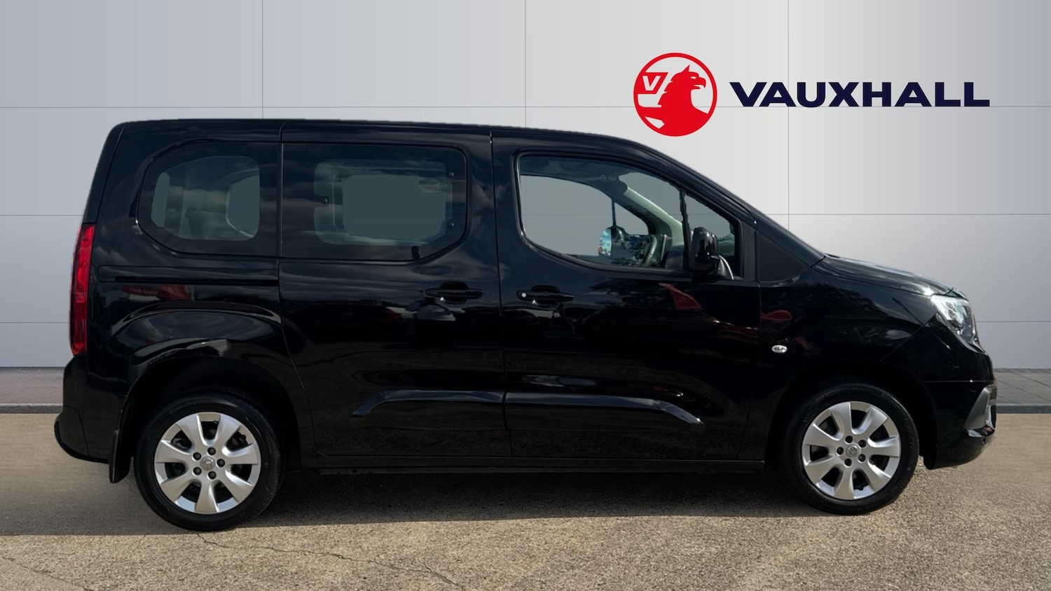Used Vauxhall Combo Life 2021 for sale - 76762309: Photo 5