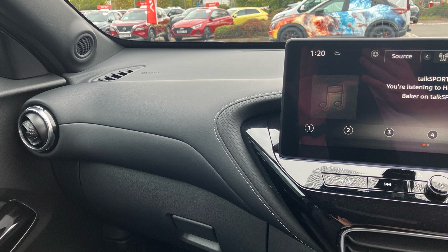 Used Nissan Juke 2024 for sale - 76243102: Photo 79