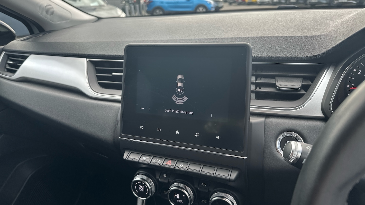 Used Renault Captur 2020 for sale - 76330324: Photo 12