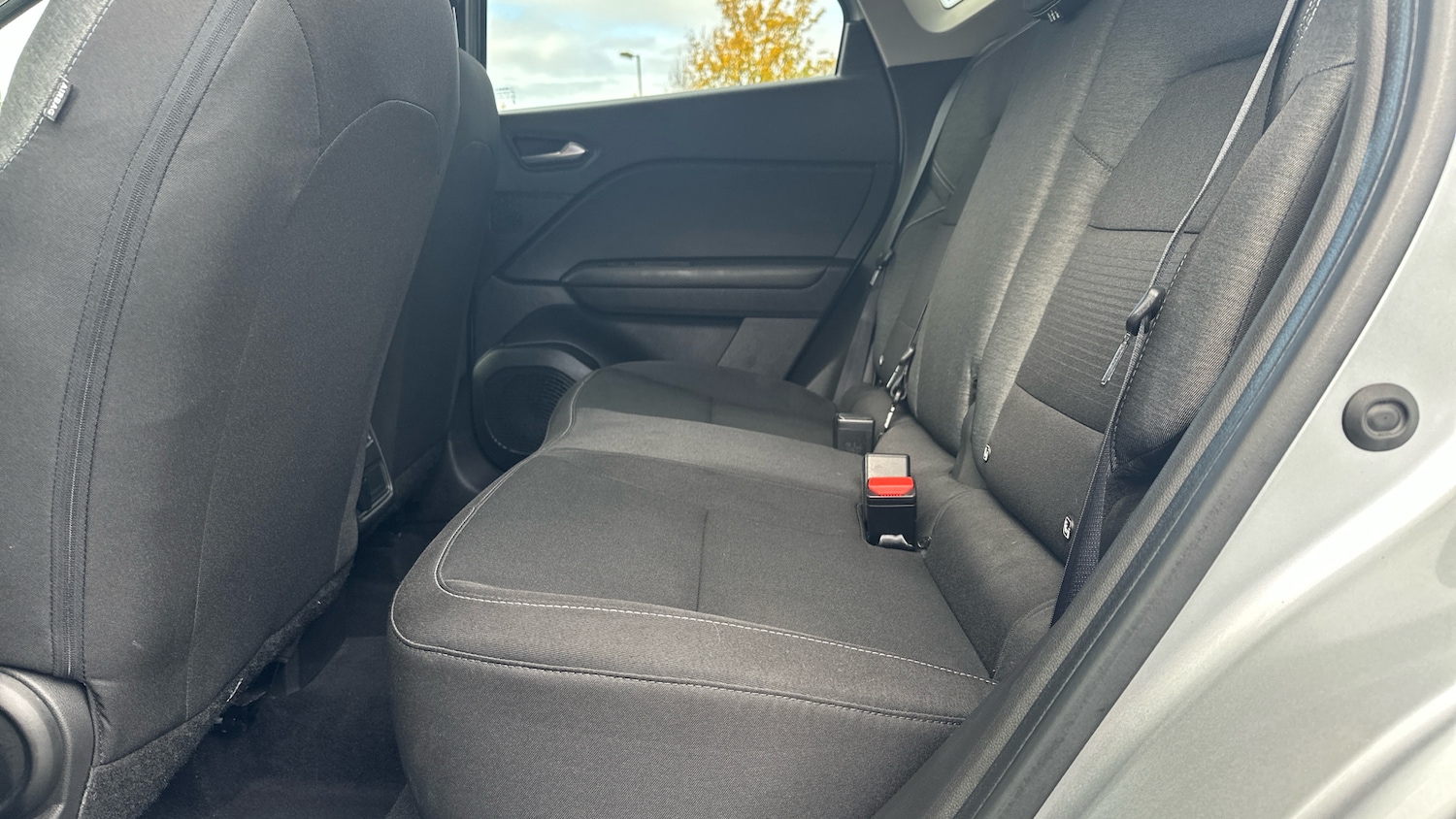 Used Renault Captur 2020 for sale - 76330324: Photo 16