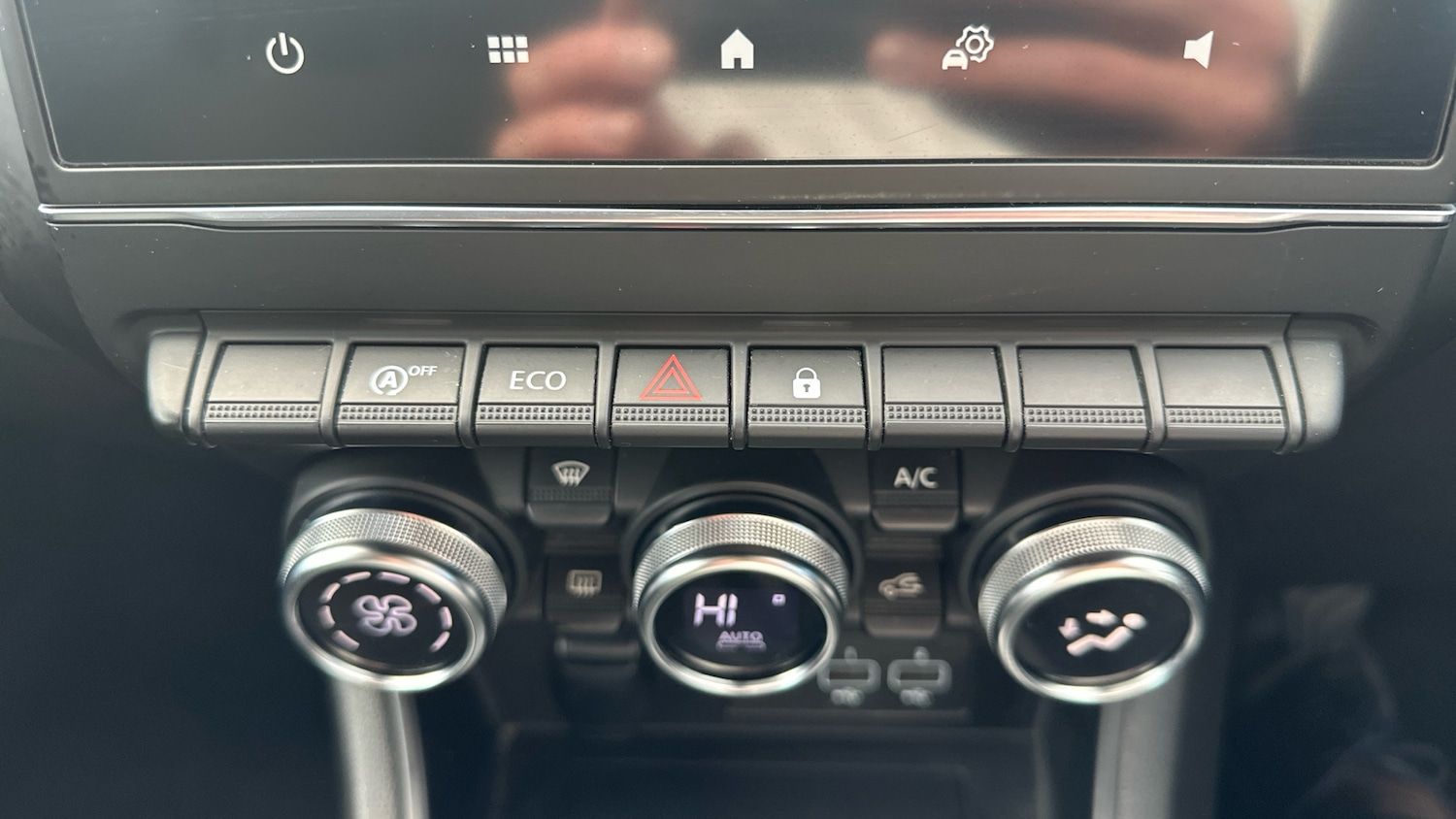 Used Renault Captur 2020 for sale - 76330324: Photo 29