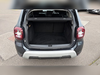 Used Dacia Duster 2018 for sale - 76143566: Photo