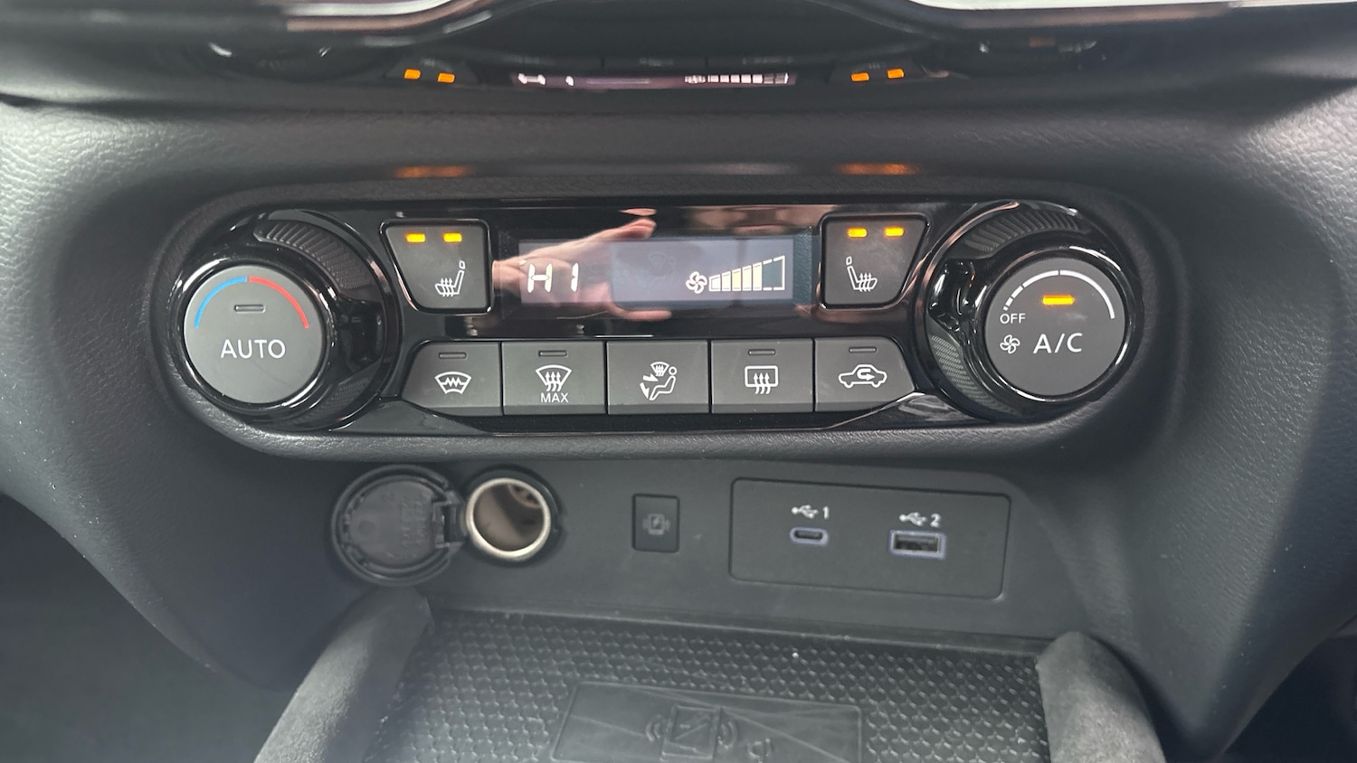 Used Nissan Juke 2024 for sale - 77541911: Photo 28