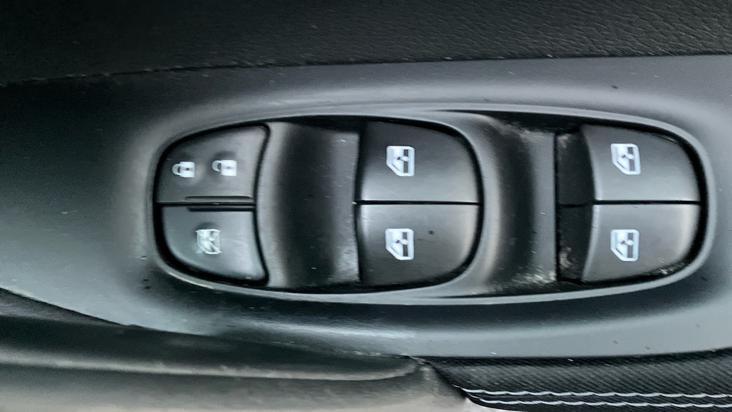 Used Nissan Qashqai 2018 for sale - 77140520: Photo 30