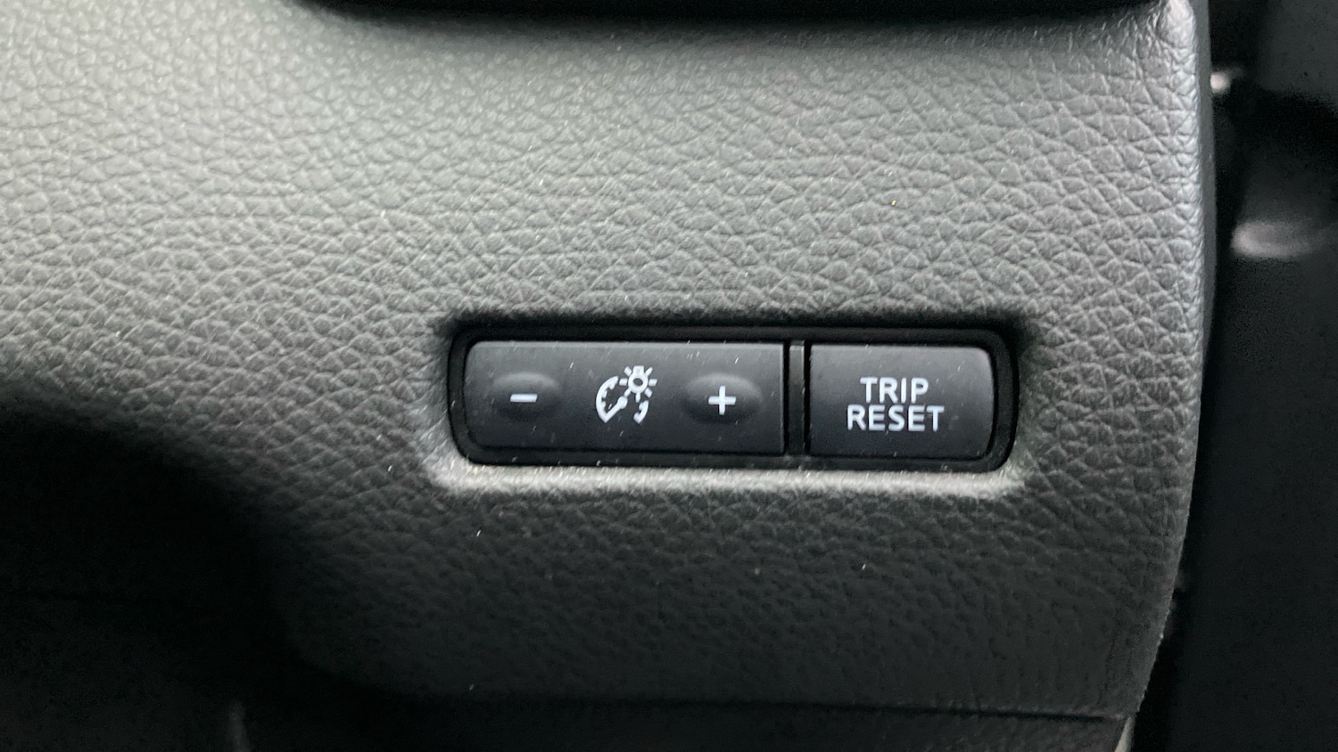 Used Nissan Qashqai 2018 for sale - 77140520: Photo 41