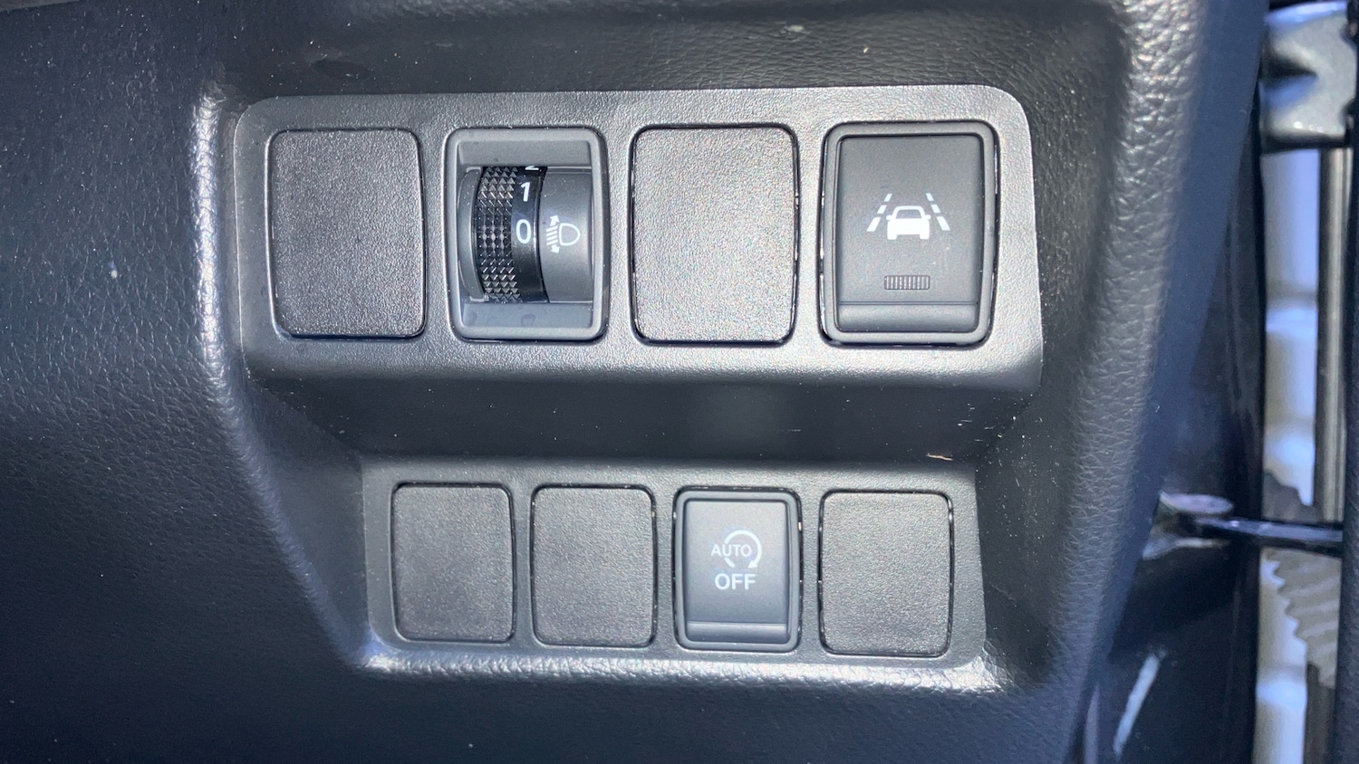 Used Nissan Qashqai 2018 for sale - 77140520: Photo 42