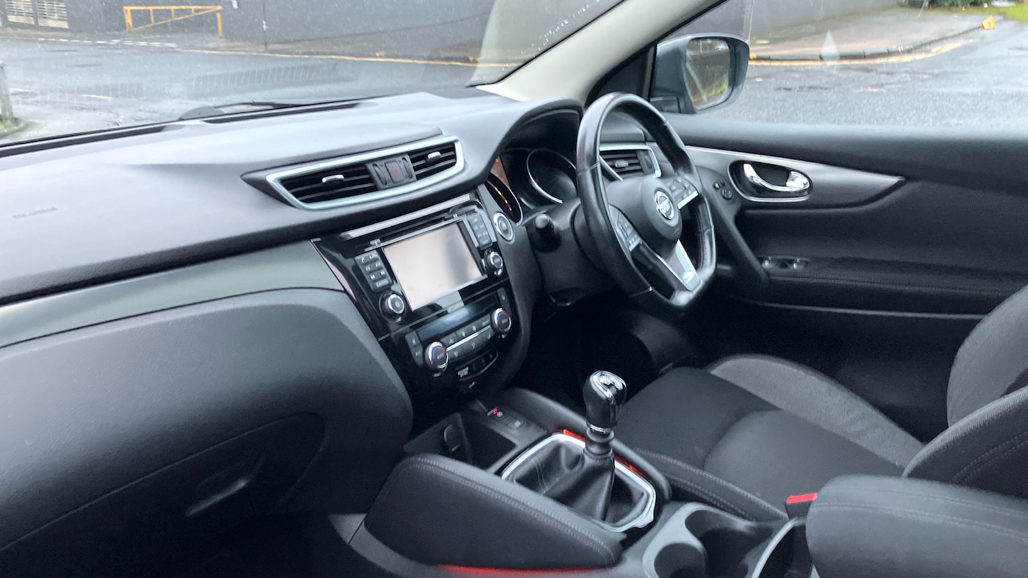 Used Nissan Qashqai 2018 for sale - 77140520: Photo 9