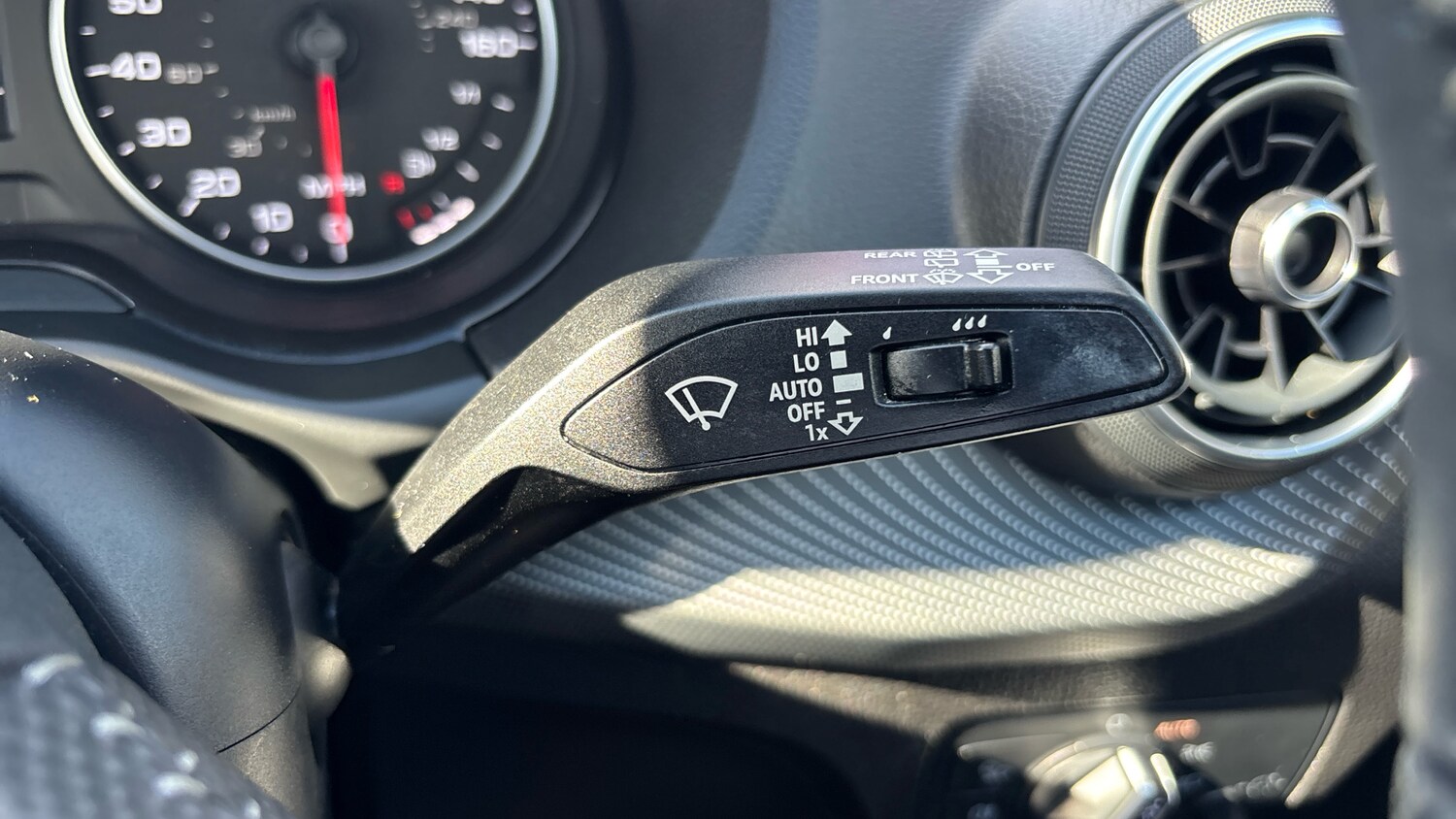 Used Audi Q2 2020 for sale - 76100860: Photo 25