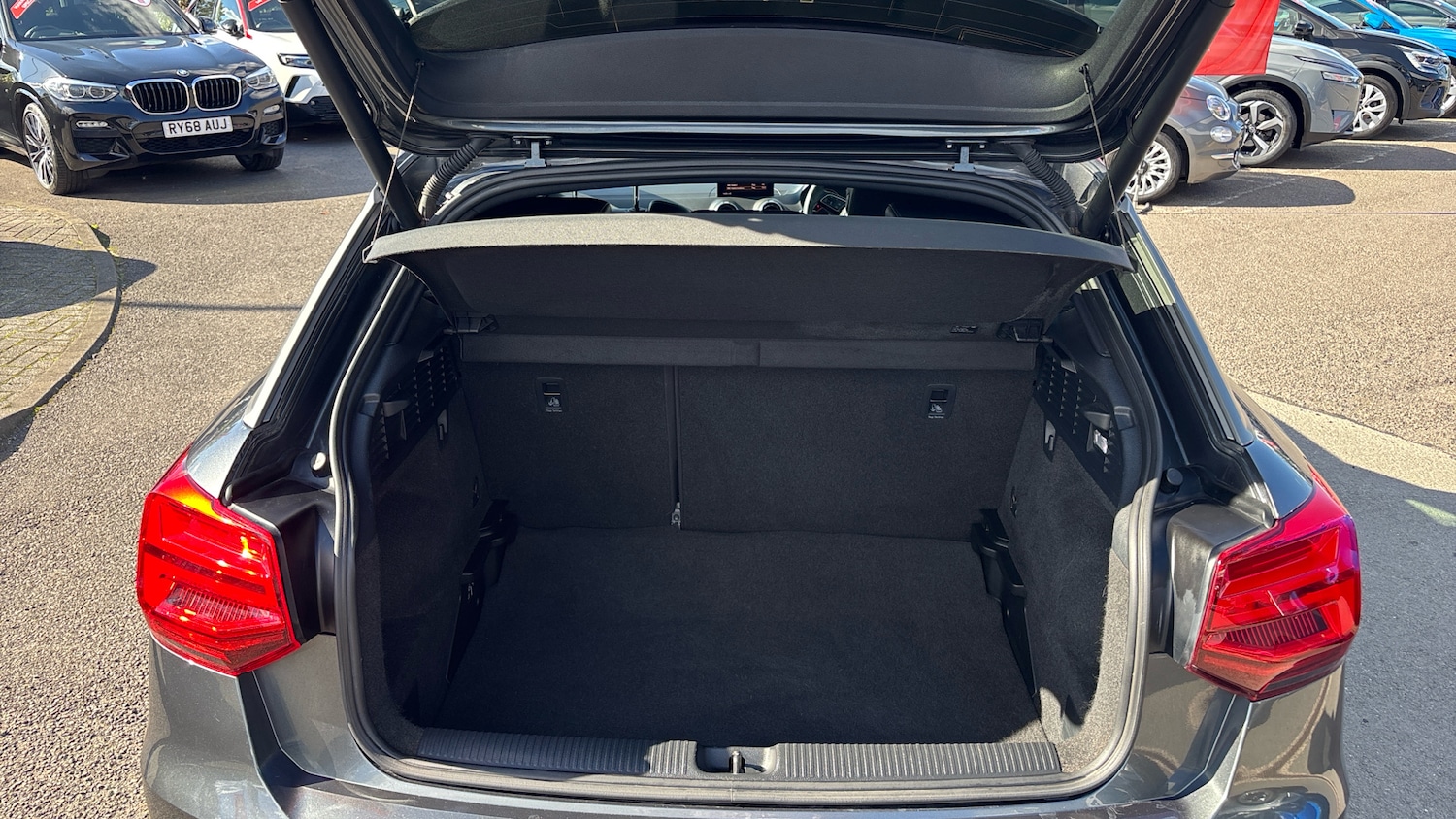 Used Audi Q2 2020 for sale - 76100860: Photo 4