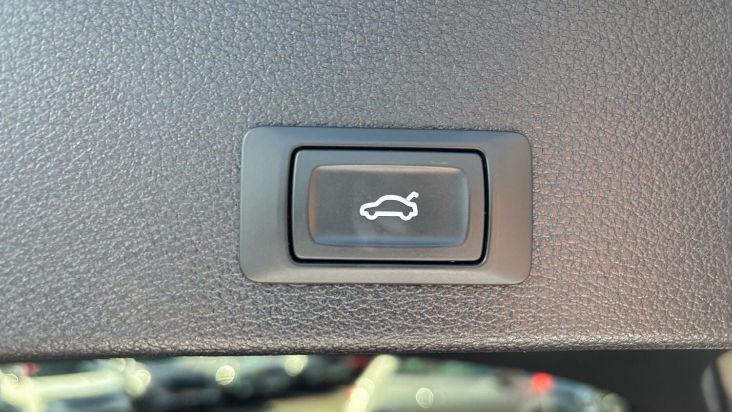 Used Audi Q2 2020 for sale - 76100860: Photo 48