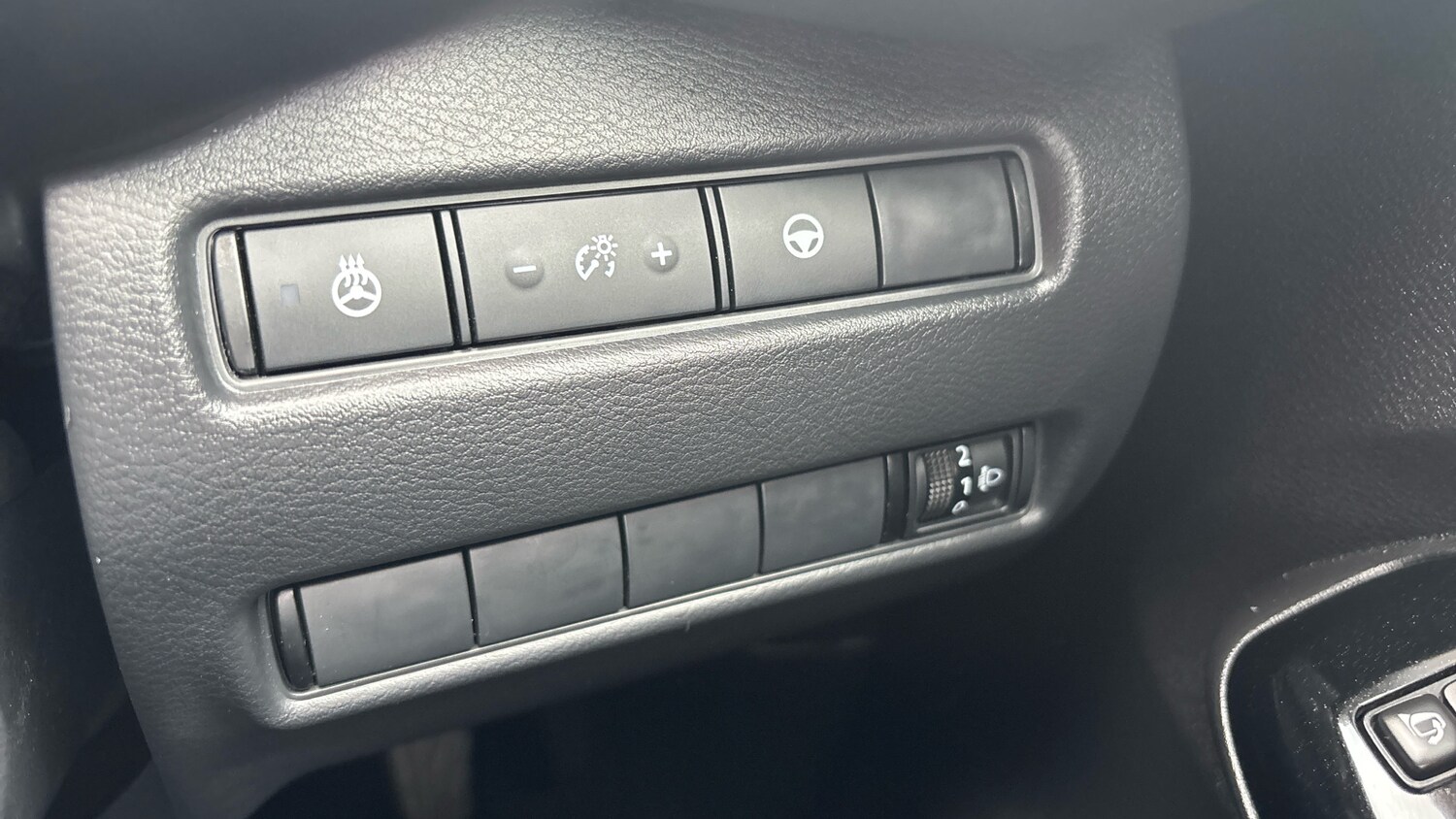 Used Nissan Juke 2024 for sale - 78053425: Photo 25