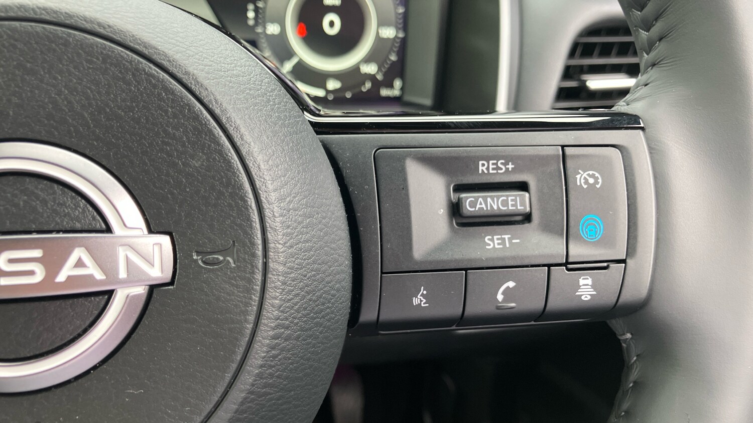 Used Nissan Qashqai 2025 for sale - 76541304: Photo 84