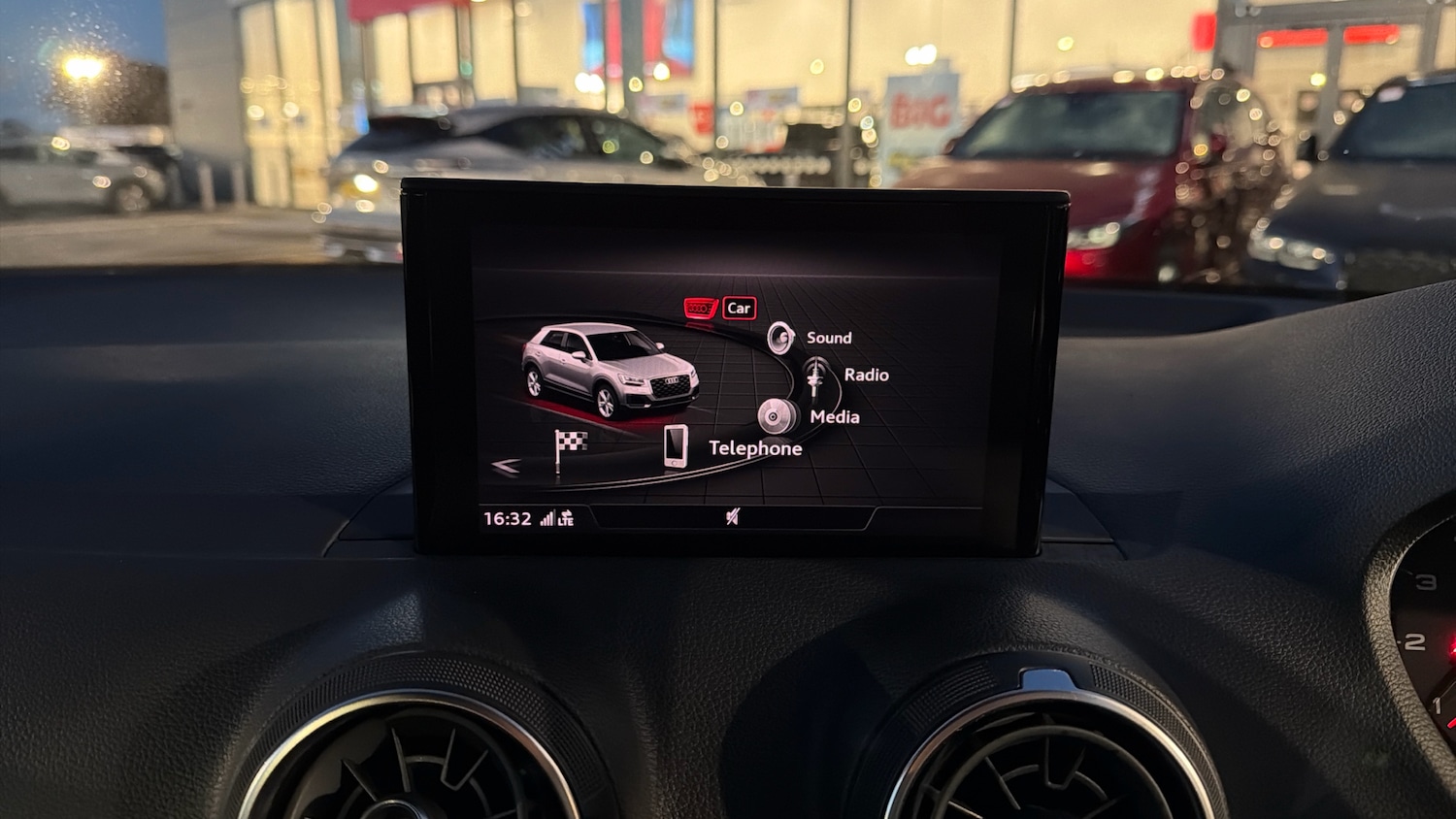 Used Audi Q2 2018 for sale - 76719251: Photo 12