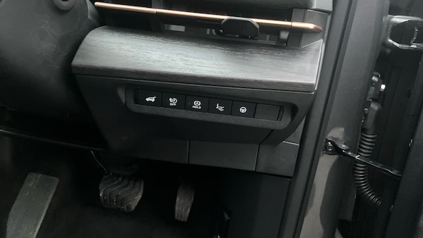 Used Nissan ARIYA 2024 for sale - 76299280: Photo 31