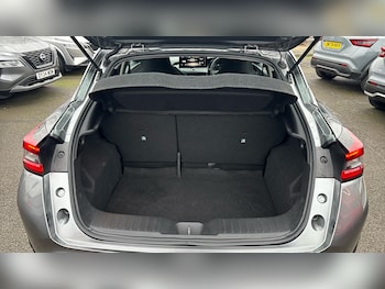 Used Nissan Juke 2024 for sale - 77103968: Photo