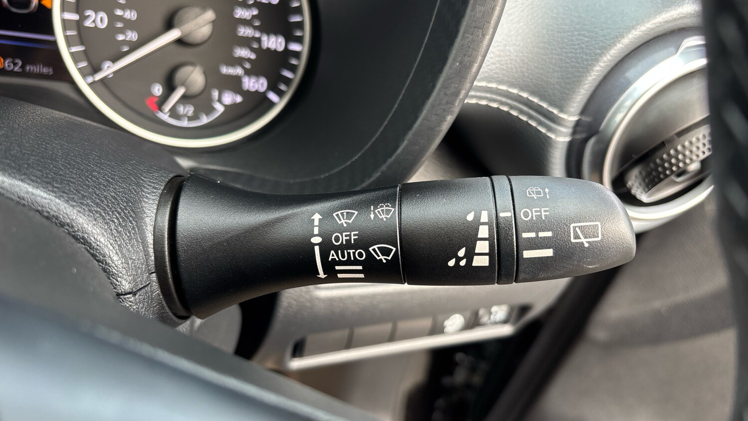 Used Nissan Juke 2022 for sale - 78107224: Photo 30