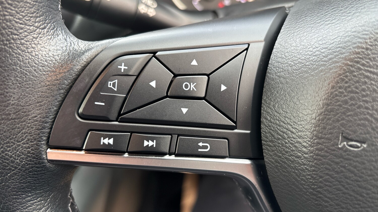 Used Nissan Juke 2022 for sale - 78107224: Photo 31